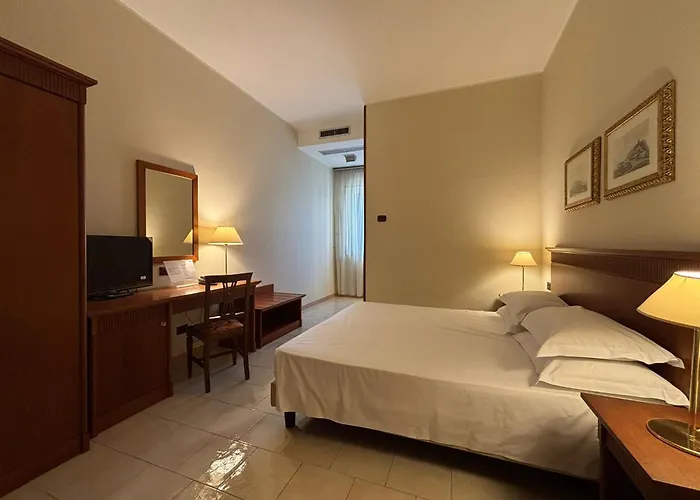 Naples Park 4* Marigliano